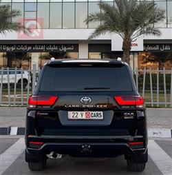 تويوتا لاندكروزر